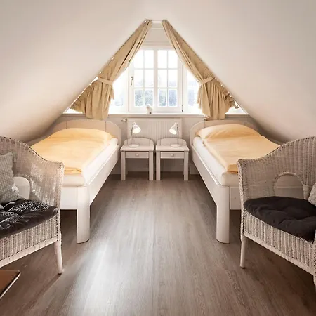 Holiday home Hues Feer Nieblum